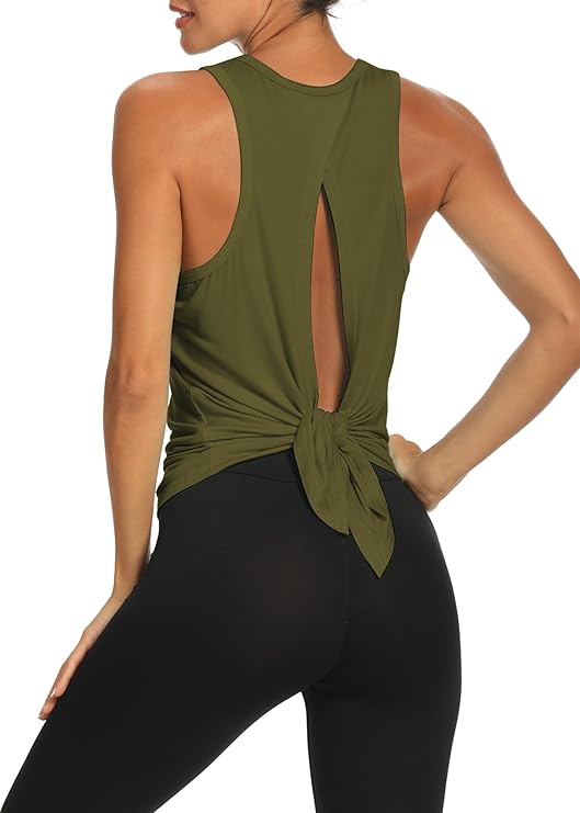 Female Everyday Workout Tops That Can Be Worn as Athleisure