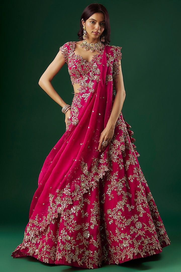 Bridal Lehenga Embroidery: Gilded on every stitch.