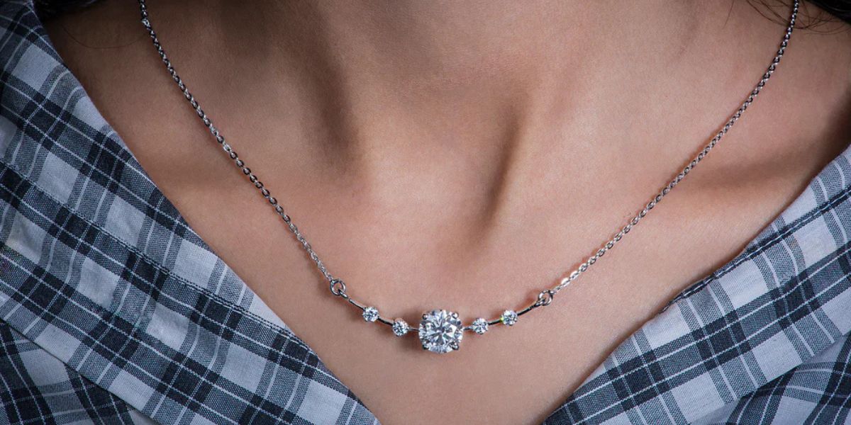 silver jewellery necklace