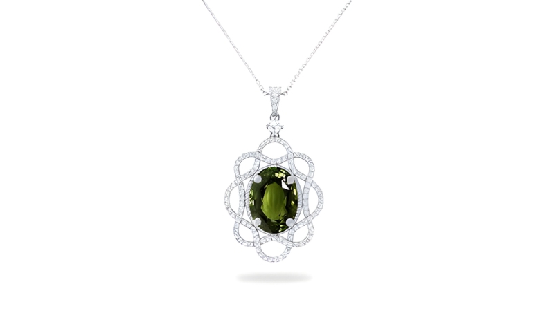 Alexandrite necklace with braided ornamental suround