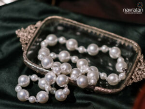 pearl jewelry necklace