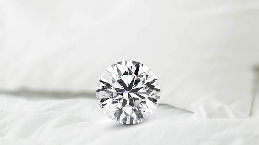 emerald ring with diamonds 2