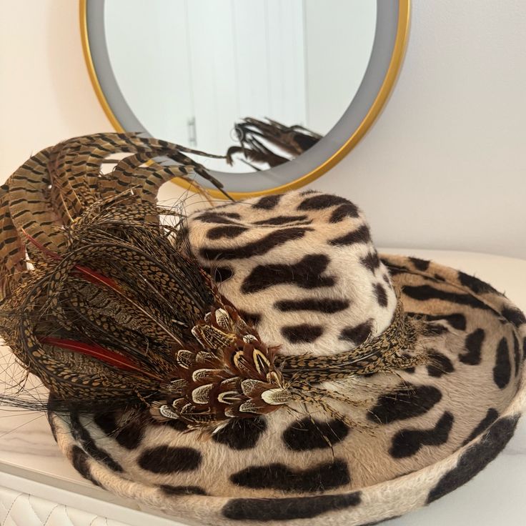 Feather Hats Travel Friendly To Stylish Adventure.