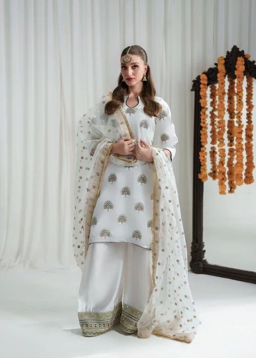 Luxury Pret Sale white