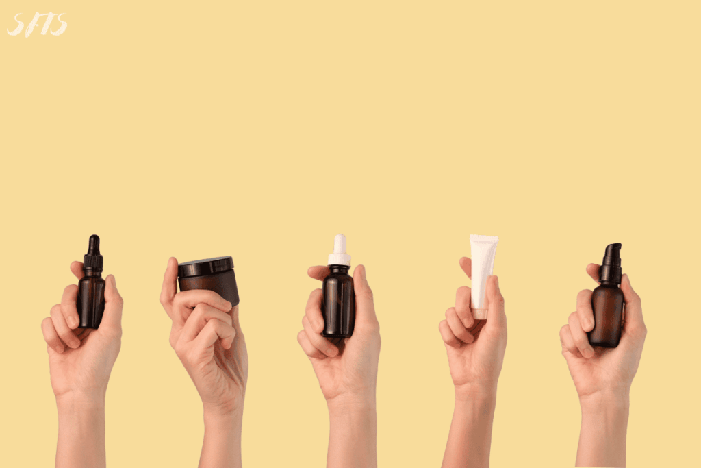 HYands holding cosmetics