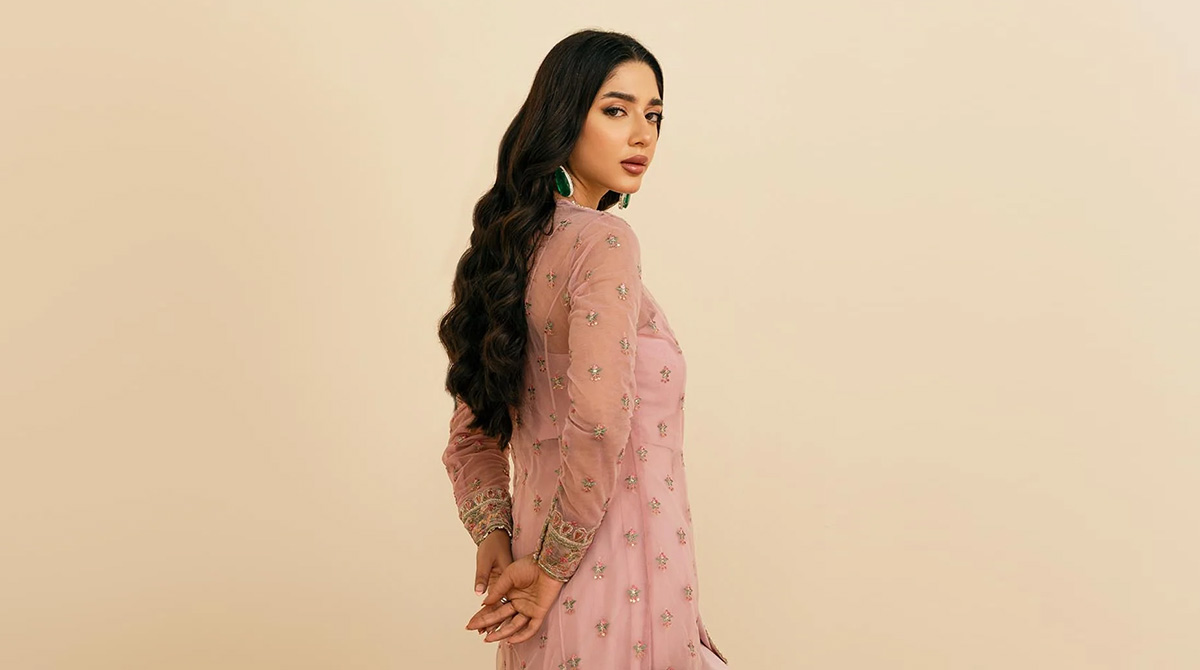 Modern Pakistani Fashion with Haseens Official