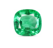 square green emerald stone