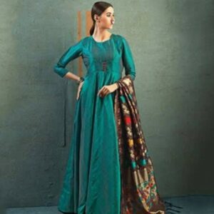 Group logo of Dress Lover